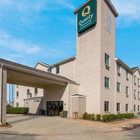 Quality Inn & Suites Roanoke - Fort Worth North Exterior photo